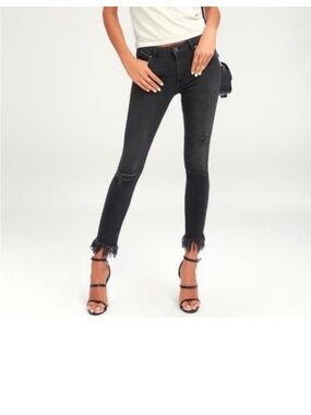 Free People Great Heights Frayed Skinny Crop Jeans Size 26